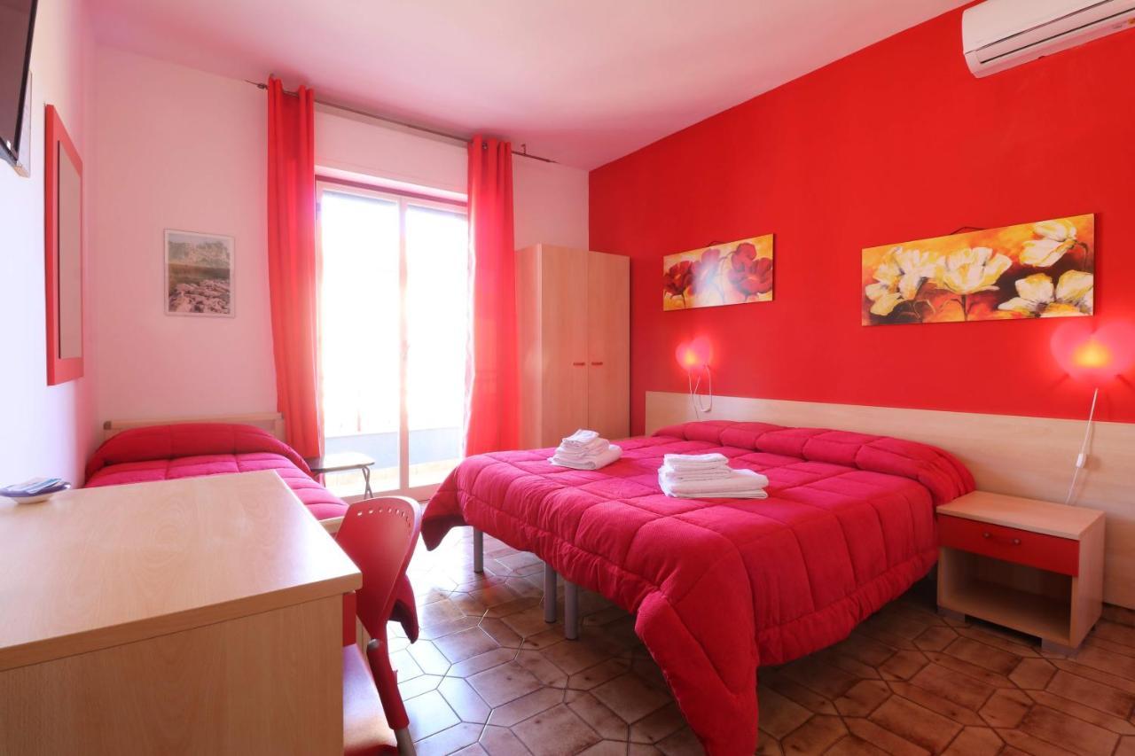 B&B Spiaggia Di Ponente Scicli Dış mekan fotoğraf